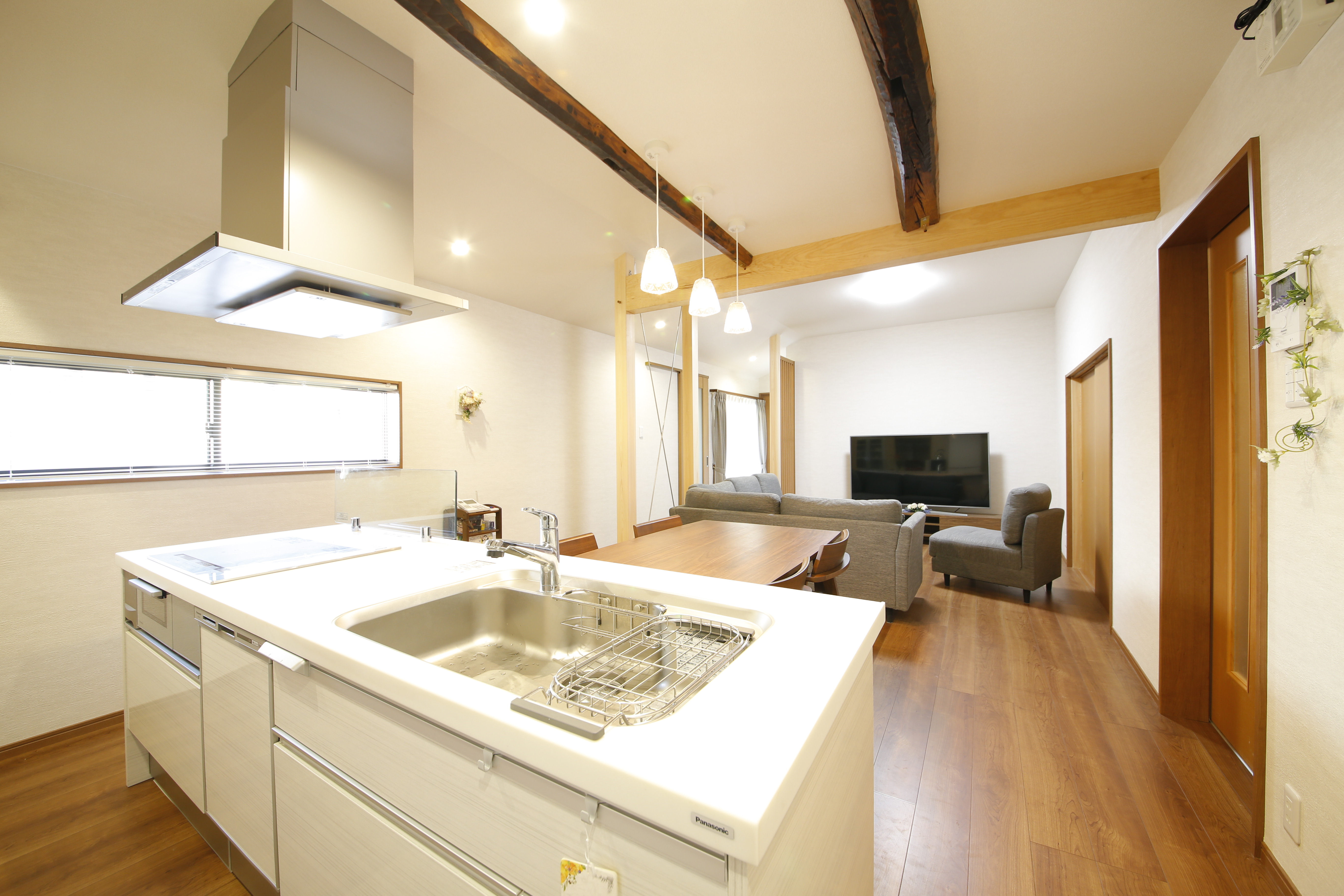 採光を取入れた和みの空間になりました